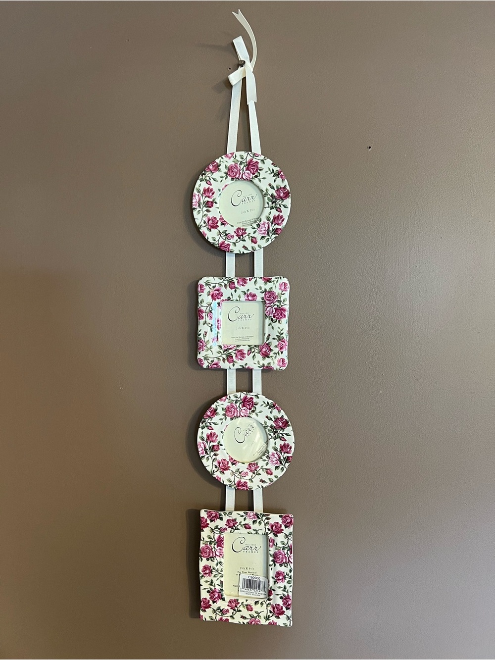Floral Hanging Frame Set with Pink Rose Pattern